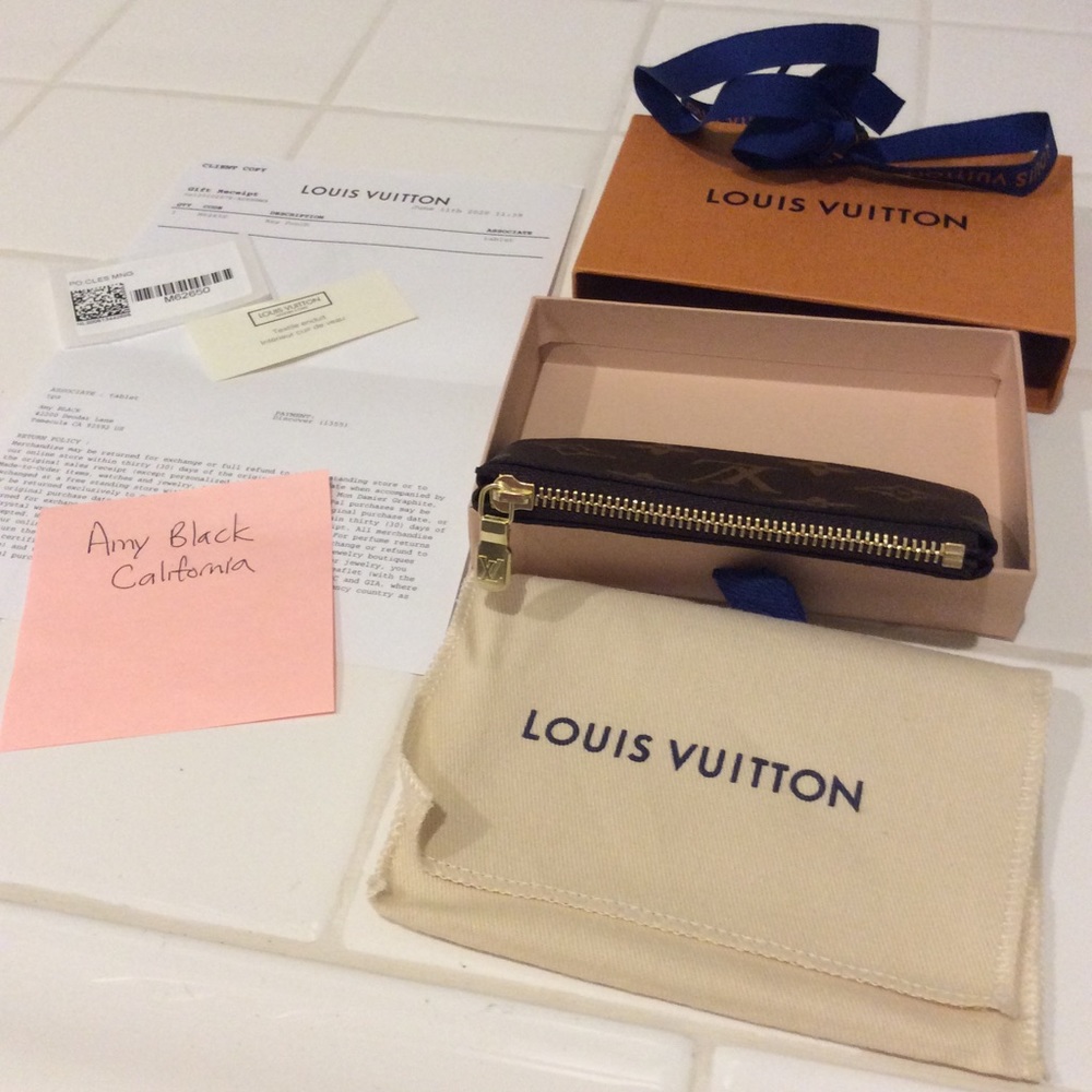 SOLD!   Louis Vuitton key pouch, brand new - Picture 8 of 9